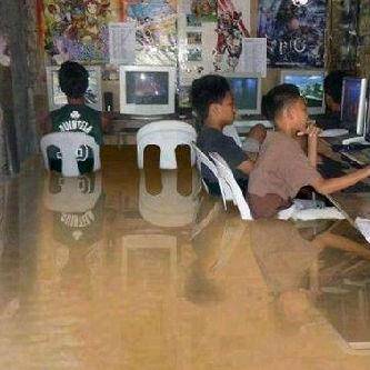 warnet banjir